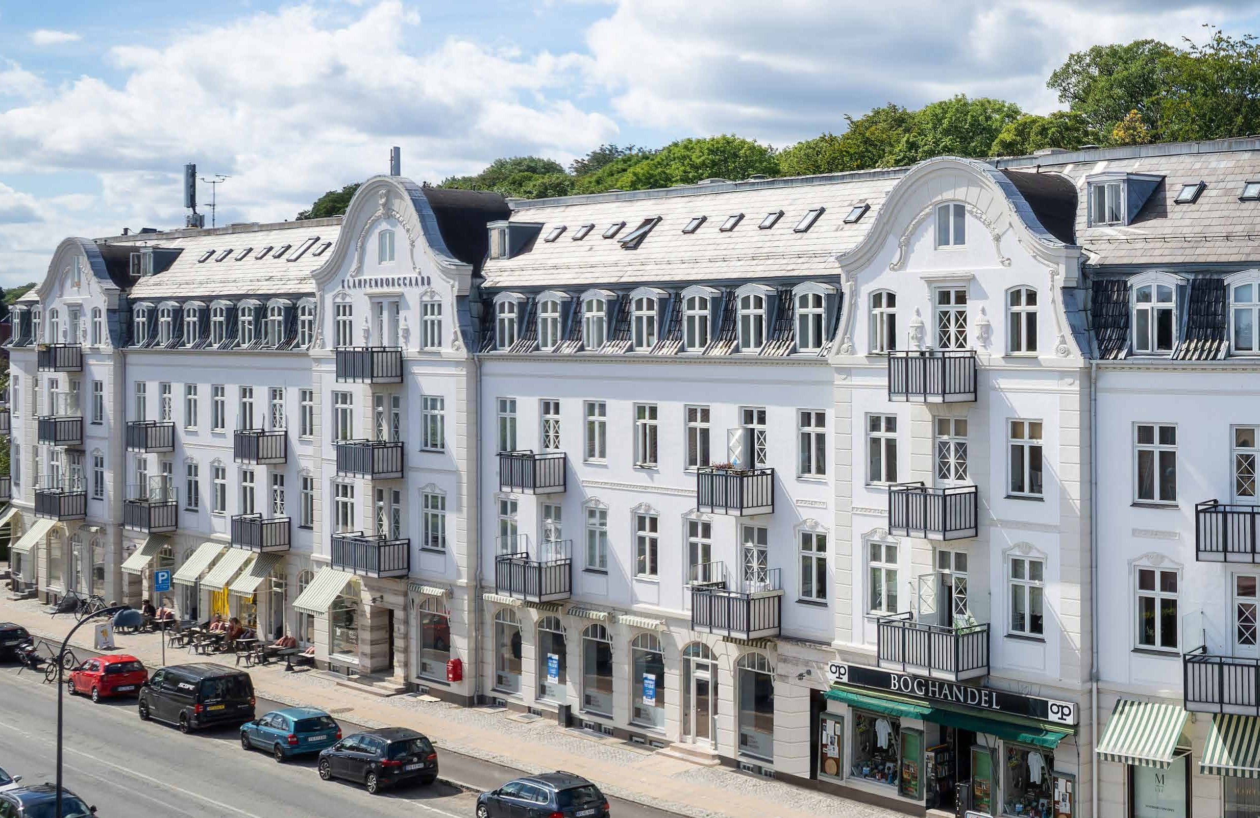 2 værelses lejlighed på Dyrehavevej i Klampenborg udlejes